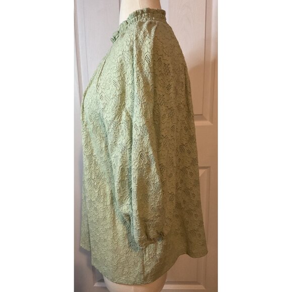 W5 Anthropologie Mint Sage Green Semi Sheer 3/4 Sleeve Top Large Romantic - Picture 3 of 4